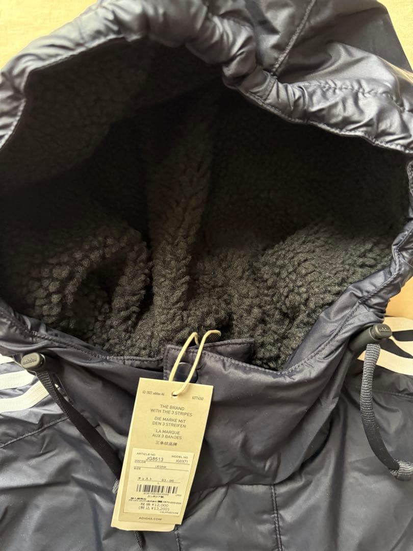 新品　ベンチコート