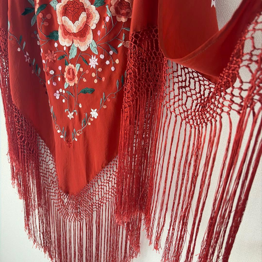 【スペイン】フラメンコ 衣装 シージョ ／スカーフ 花柄 刺繍 テラコッタ