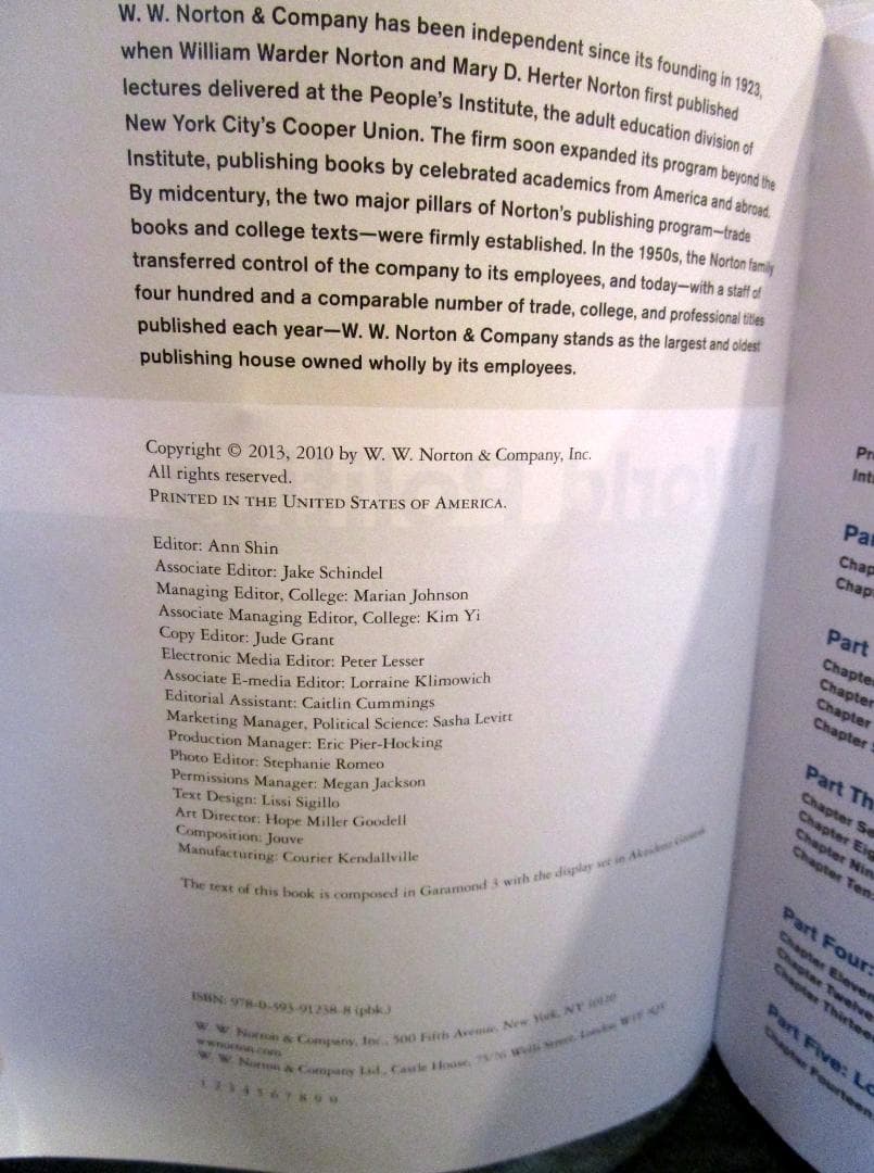 洋書 World Politics