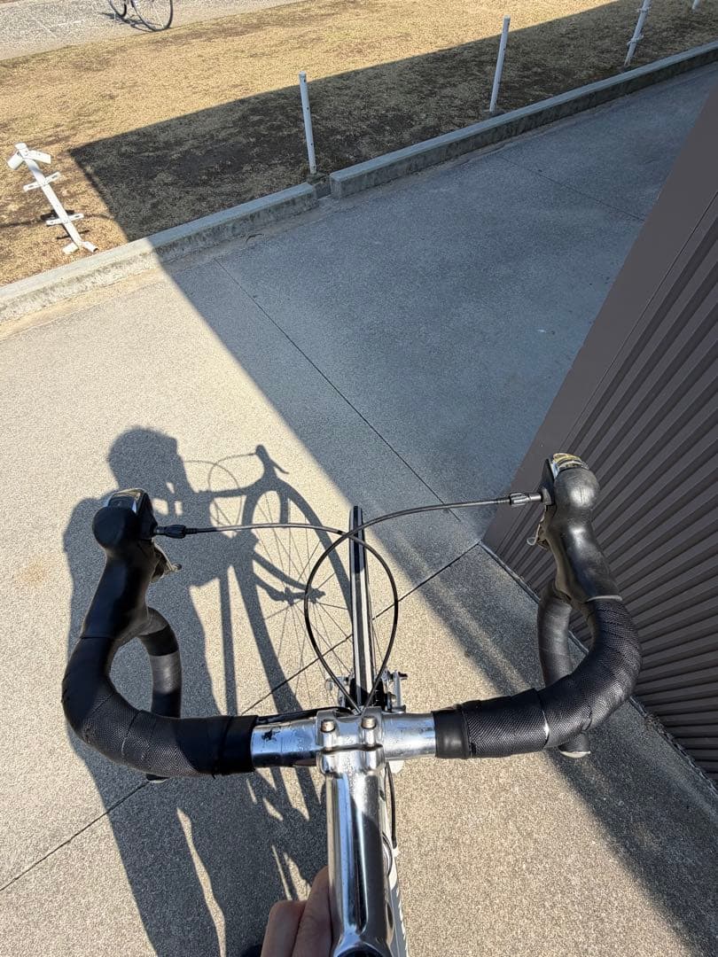 Louis Garneau ロードバイクLGS-LCR 700C (空気入れ付)