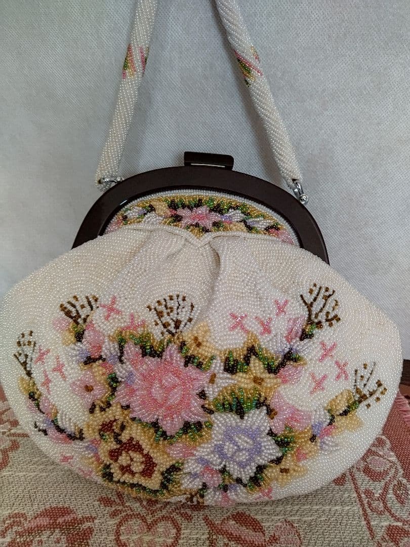 和装　ビーズバック　がま口　昭和レトロ　立体