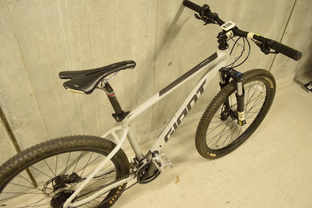 自転車本体 GIANT Bicycles | TALON 2