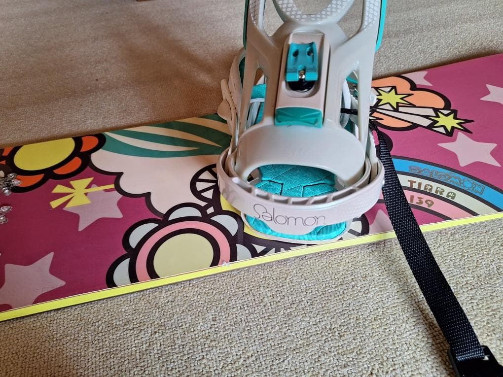 SALOMON サロモン TIARA ティアラ ビンディング付き