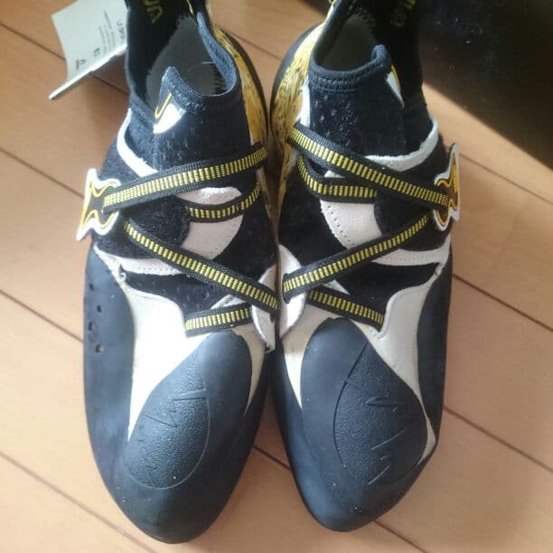【新品】ボルタリングシューズ sportiva