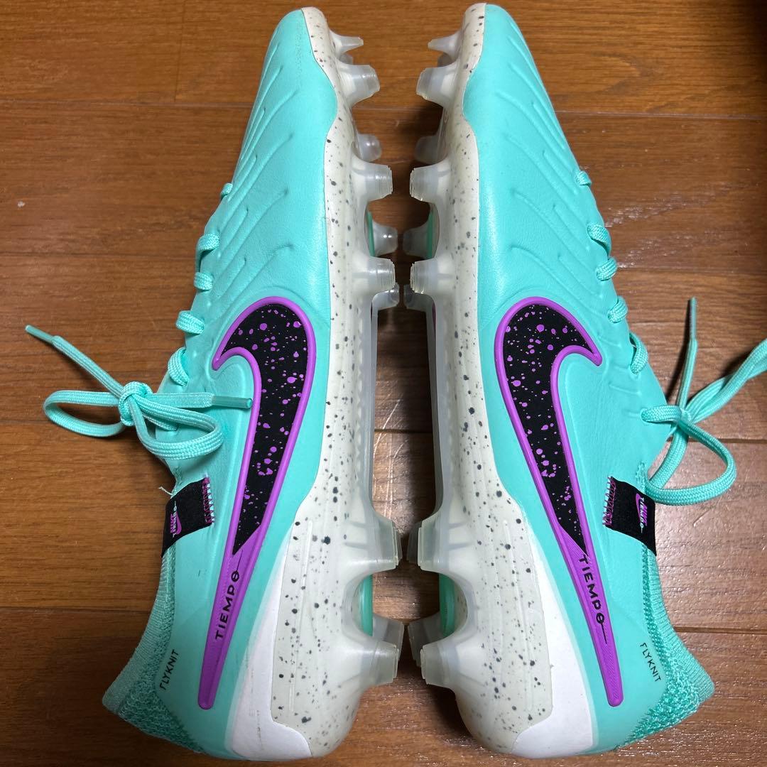 【美品】ナイキ　ティエンポレジェンド10エリートFG