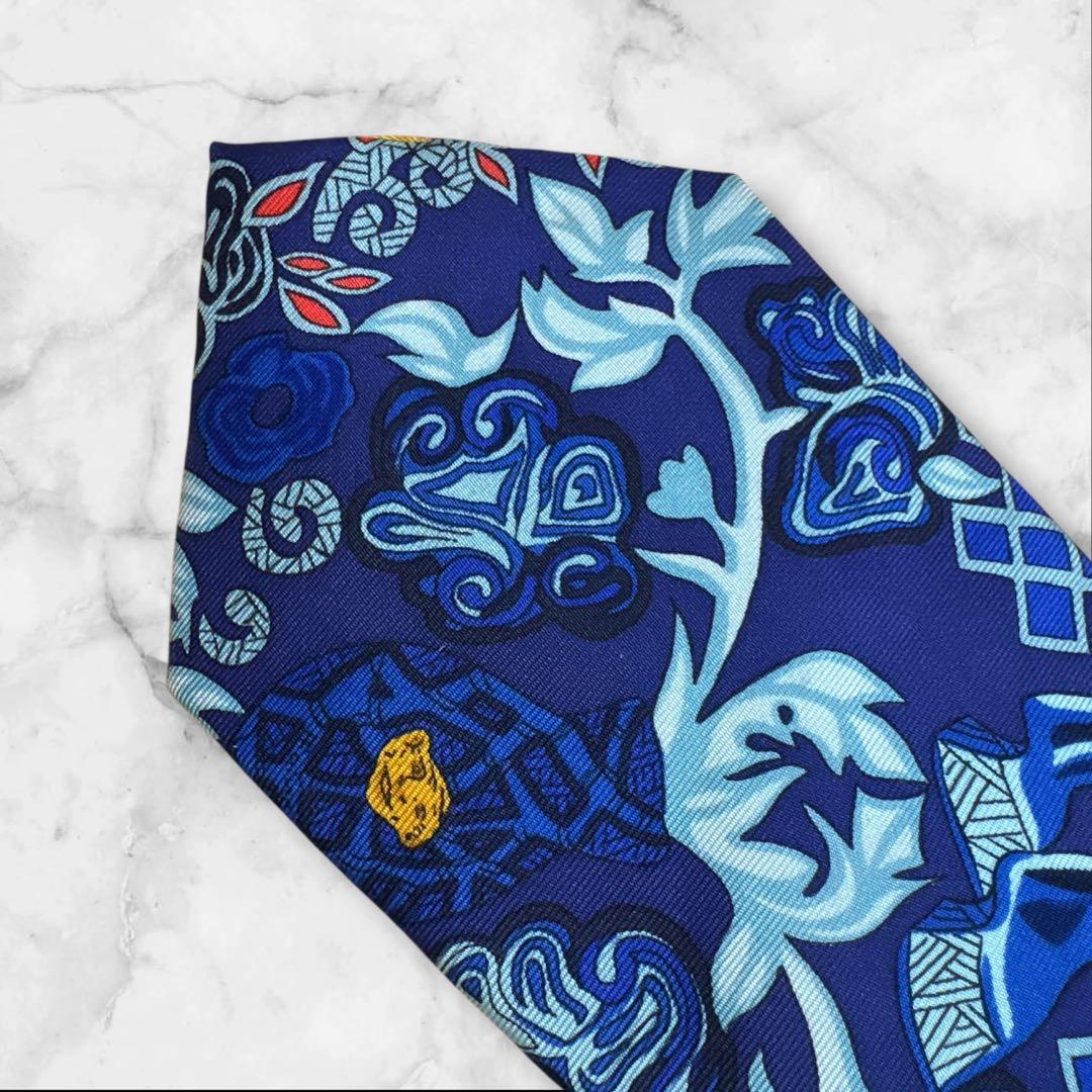 【美品】HERMES スカーフ柄　ネクタイ　青　赤　黄色　ネイビー