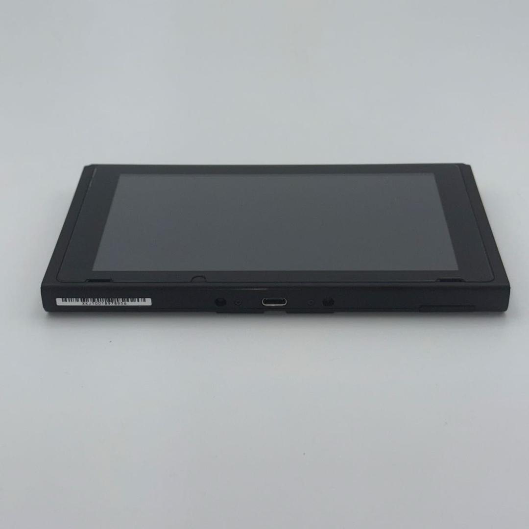 ニンテンドースイッチ　バッテリー強化モデル　2019年製　本体　②