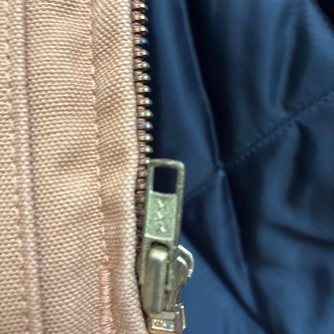 CAT キルティングベスト　アメリカ製