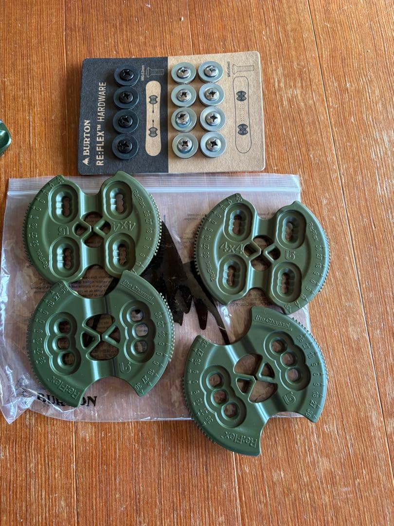 BURTON スノーボード ビンディング mission M グリーン