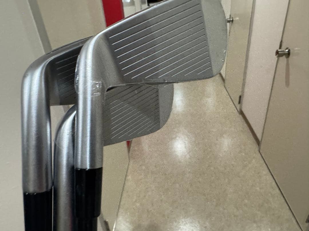 前期モデル　P770アイアン　6本セット(5本未使用) カーボンシャフト