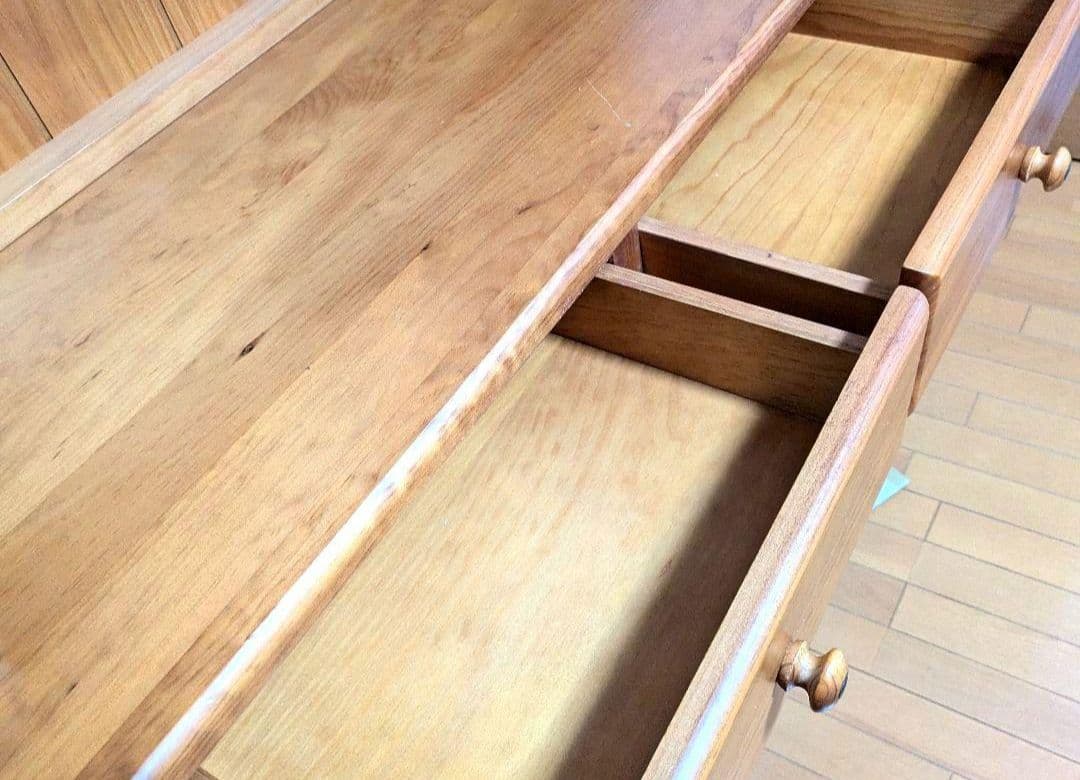 ゴンゴン　フランスベッド　Ticaカントリー　食器棚　カップボード♪