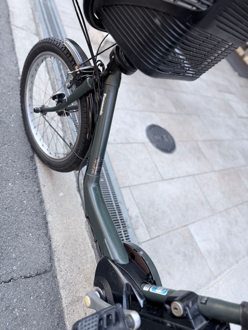 大阪府　パナソニック　電動アシスト自転車 チャイルドシート付き ダークグリーン