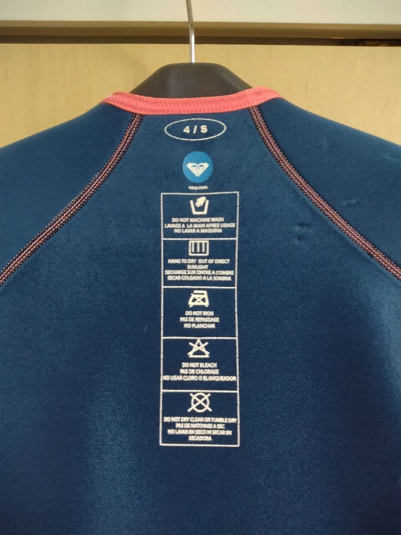 ロキシー　タッパーベスト　4/S