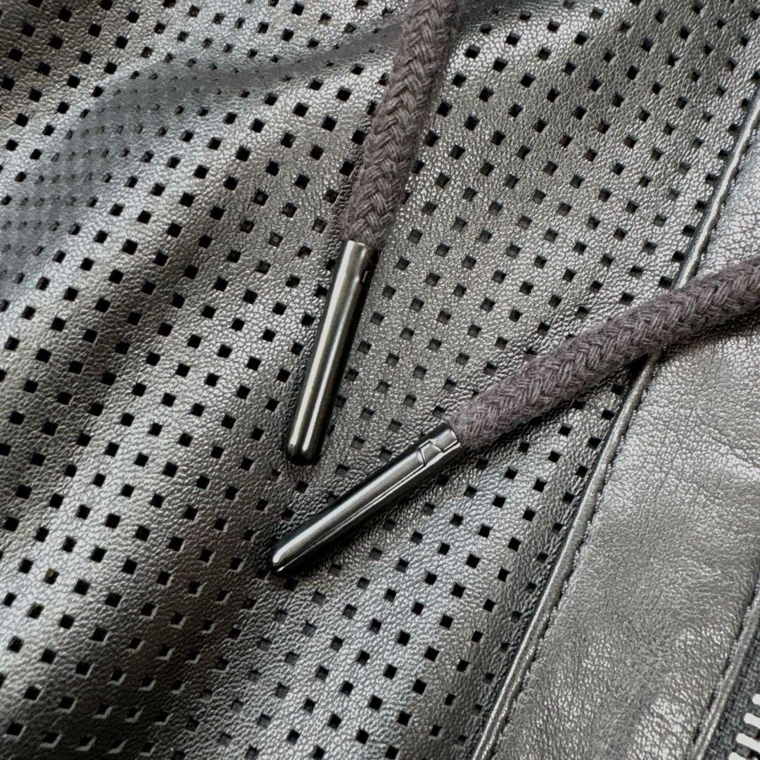 ✨美品✨ディーゼル　レザージャケット　パーカー　パンチング加工　ジップ　ブラック