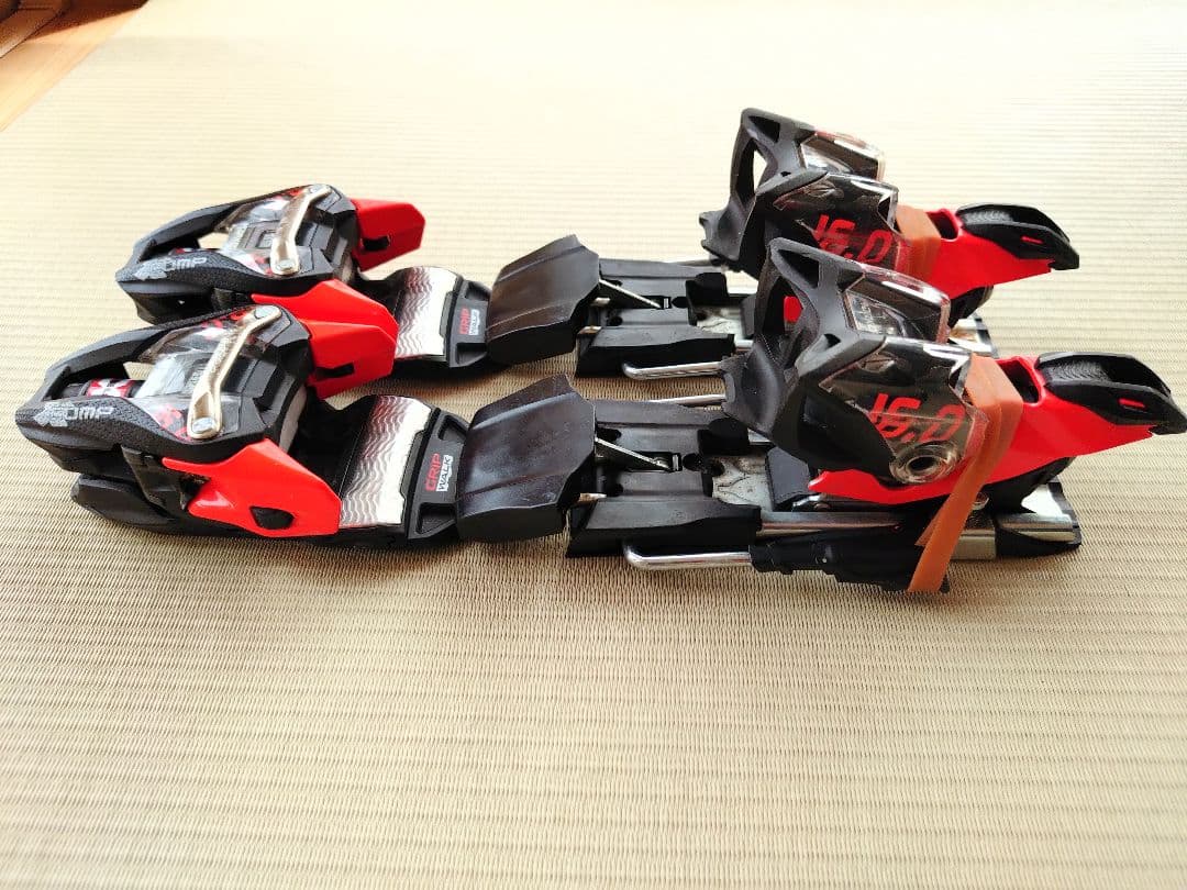 Marker XCOMP 16 ビンディング