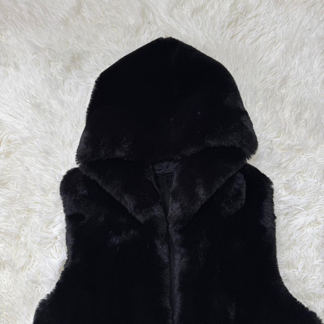 ちゃあ PASSIONE パシオーネ フェイクファー ベスト フード付き