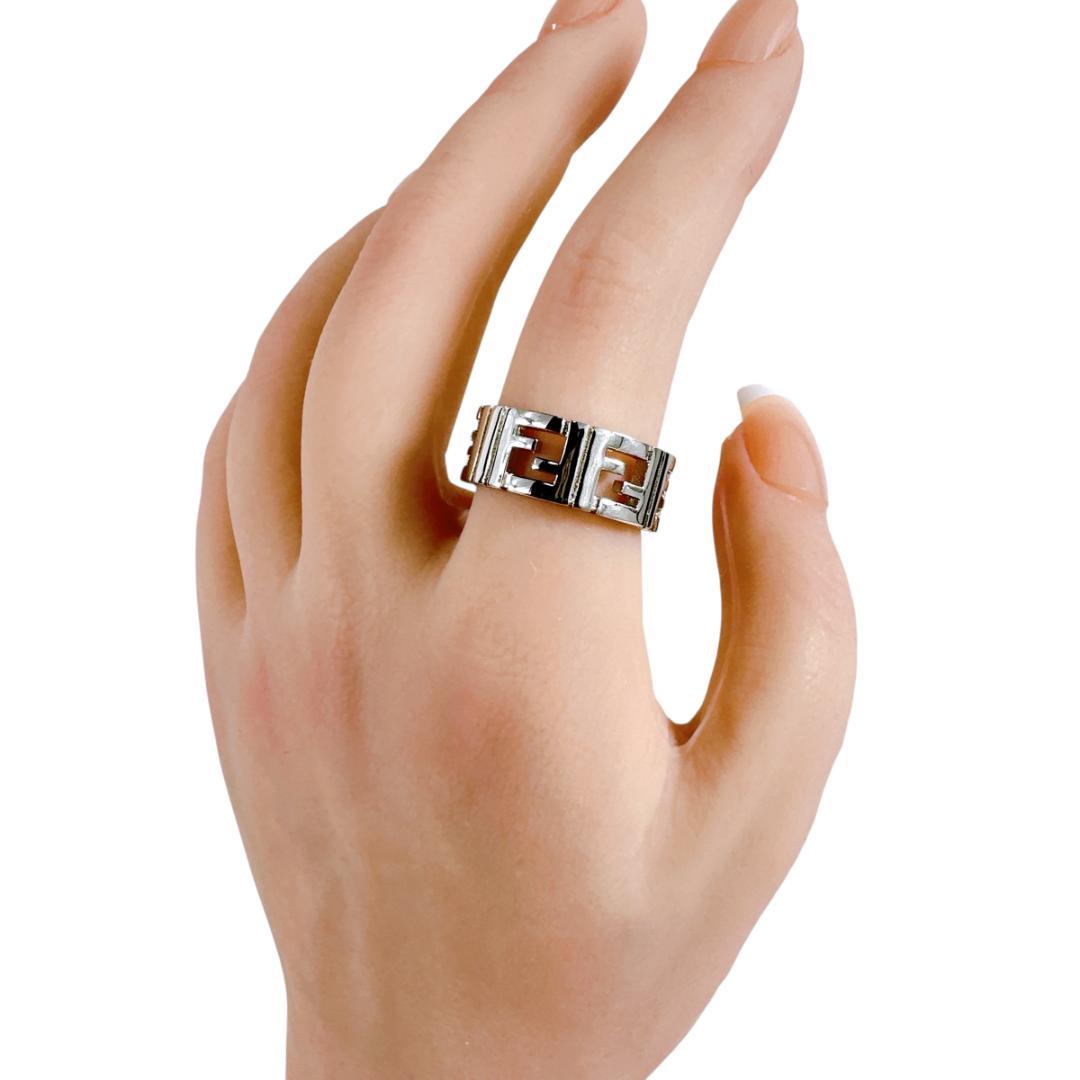 FENDI フェンディ FFリング 指輪 シルバーカラー リング FFモチーフ