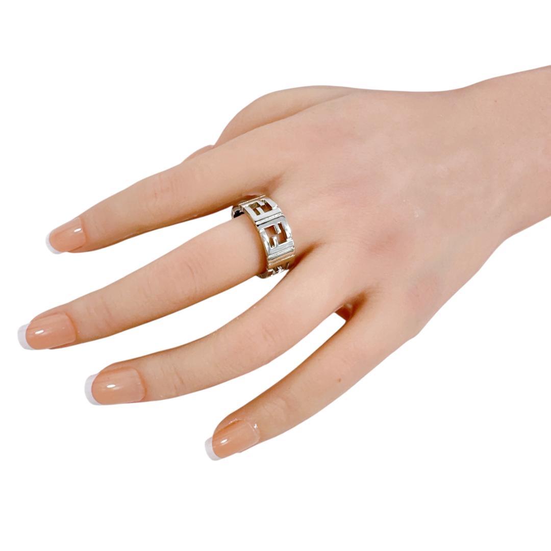 FENDI フェンディ FFリング 指輪 シルバーカラー リング FFモチーフ