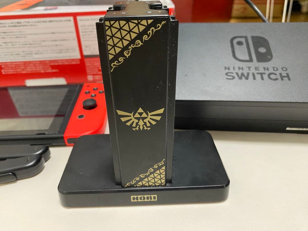 ニンテンドースイッチ 本体　周辺機器　Nintendo Switch