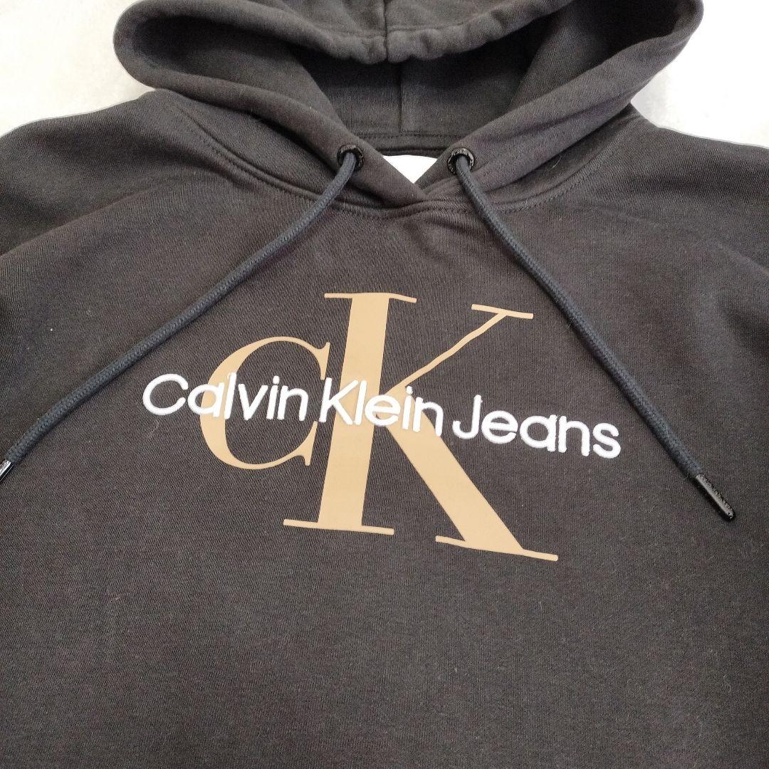   Jeans フード付きパーカーМ刺繍デザイン 黒