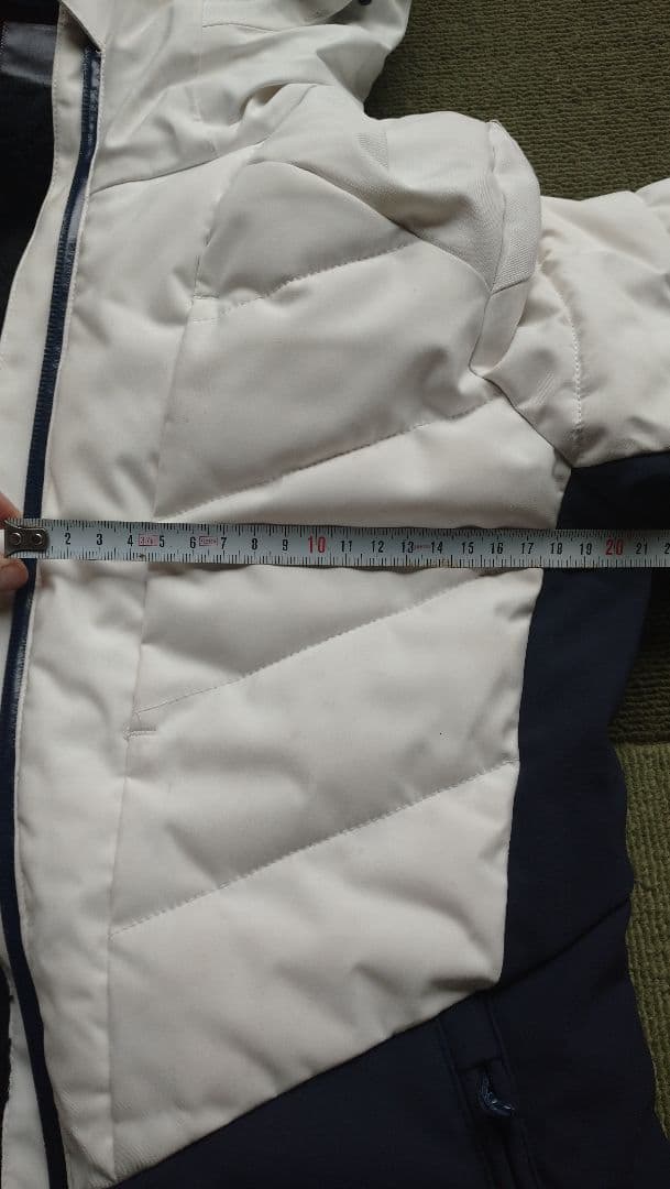 ホワイト/ネイビー フード付きスキーウェア