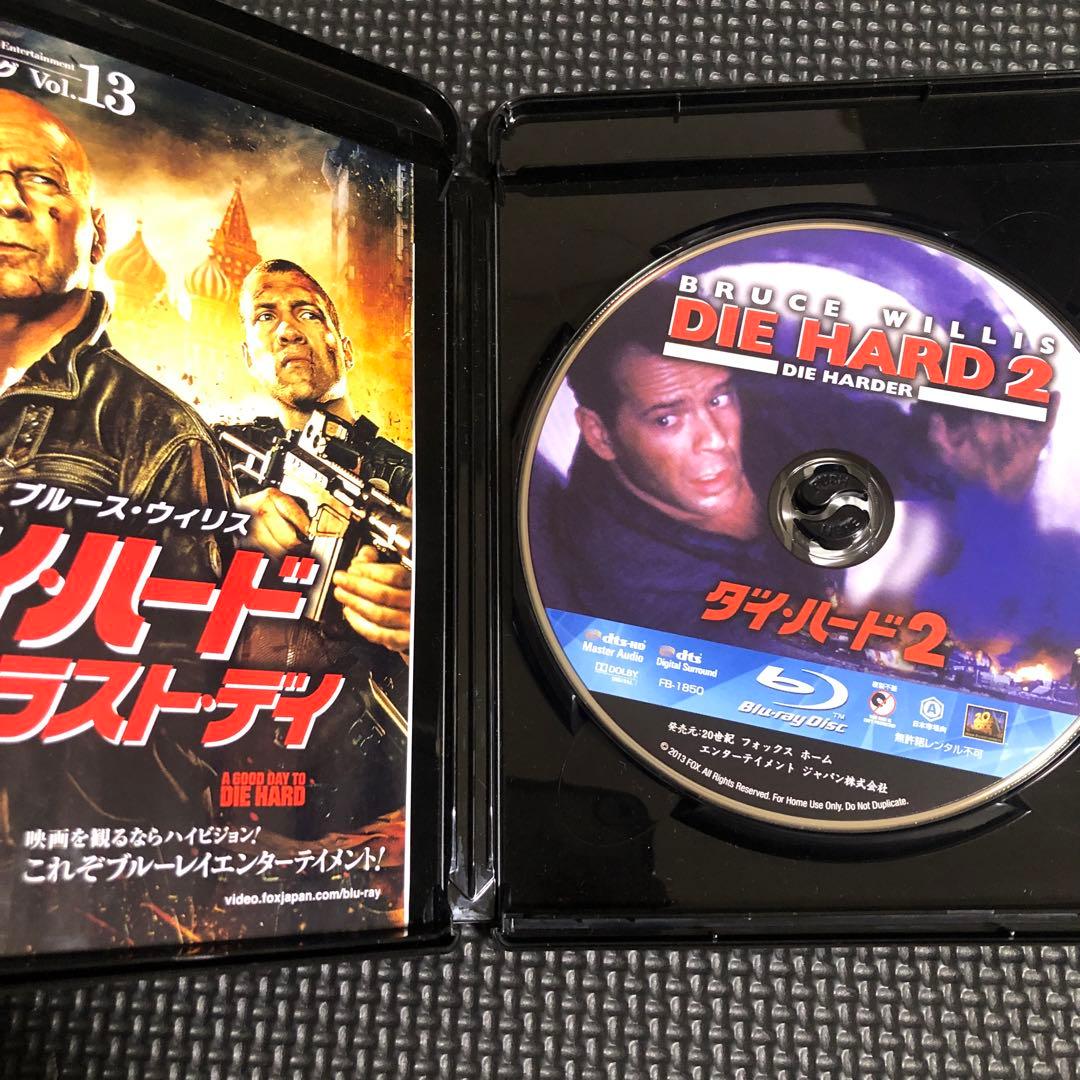 ダイ・ハード2 日本語吹替完全版 コレクターズ・ブルーレイBOX('90米)〈…
