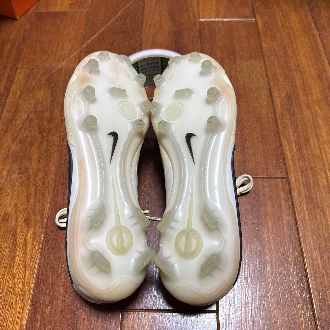 Nike ナイキ サッカーシューズ ベージュ/ブラック ティエンポ