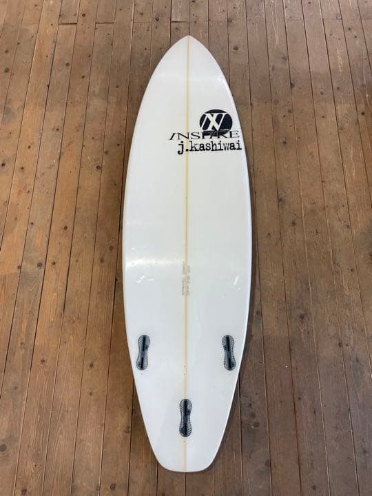 【中古サーフボード】カシワイサーフボード　トゥウィーカー　5‘10