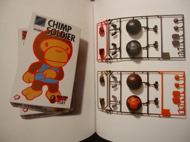 A BATHING APE　ア ベイシング エイプ (R)