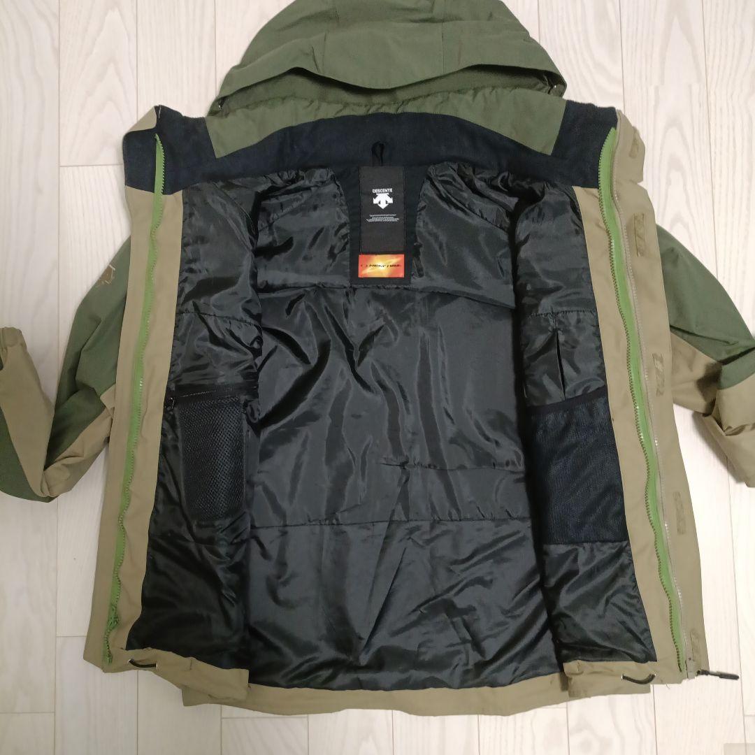 オガサカ デサント スキーウェア 上Ｌ下Ｍ