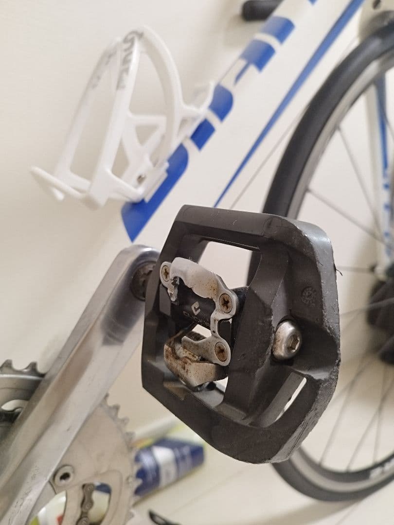 ［引越しのため、値下げ］Giant ロードバイク ホワイト/ブルー