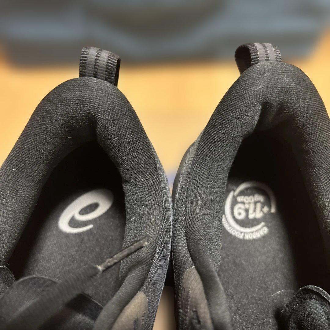 【美品】アシックスASICS ランニングシューズ　ノヴァブラスト5 27.5cm