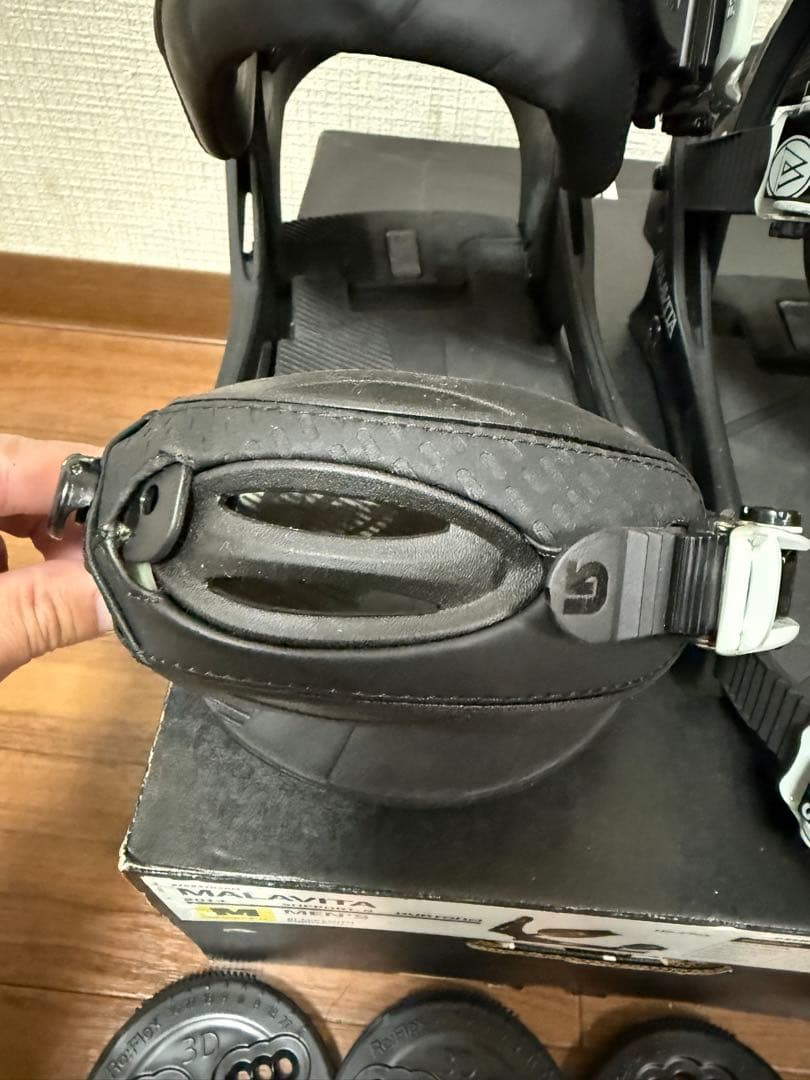 バートン　Burton MALAVITA ビンディング Mサイズ