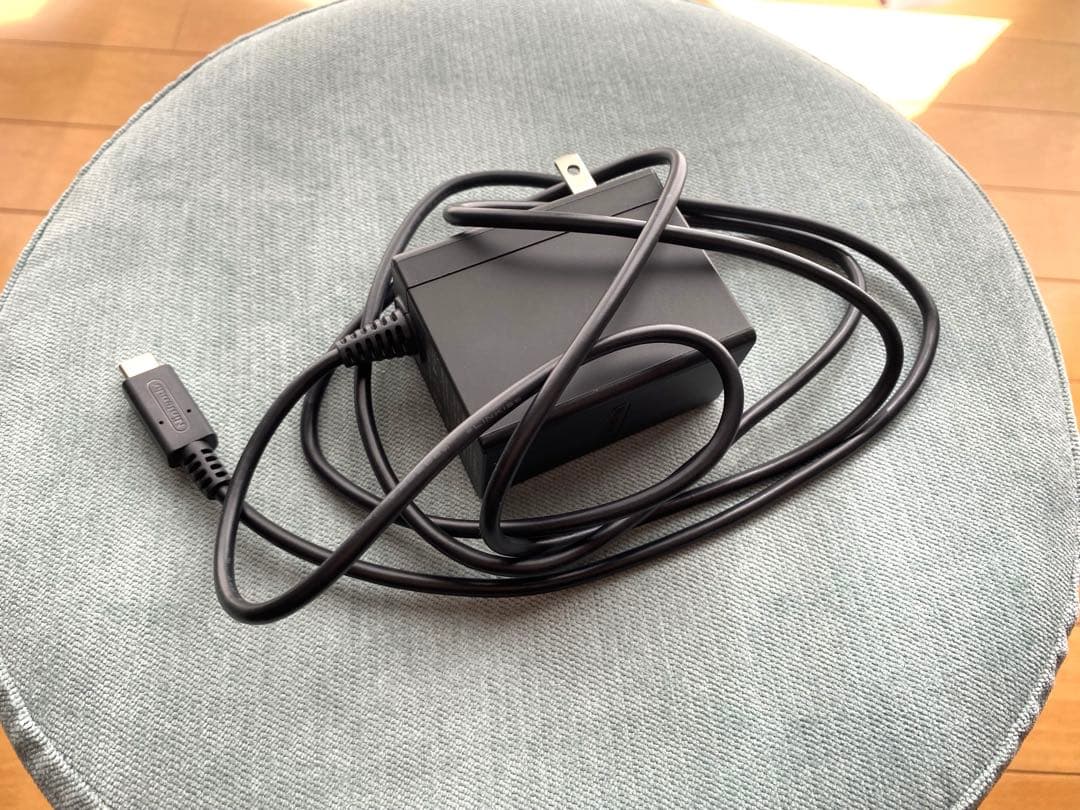 Nintendo Switch Lite イエロー本体 カービィケース付