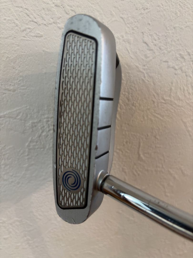 Odyssey Works Tank Versa Rossie 1 パター