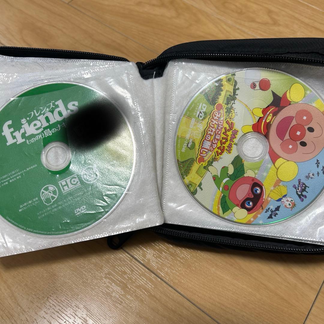 ディズニー、アンパンマン他DVD32本　まとめ売り