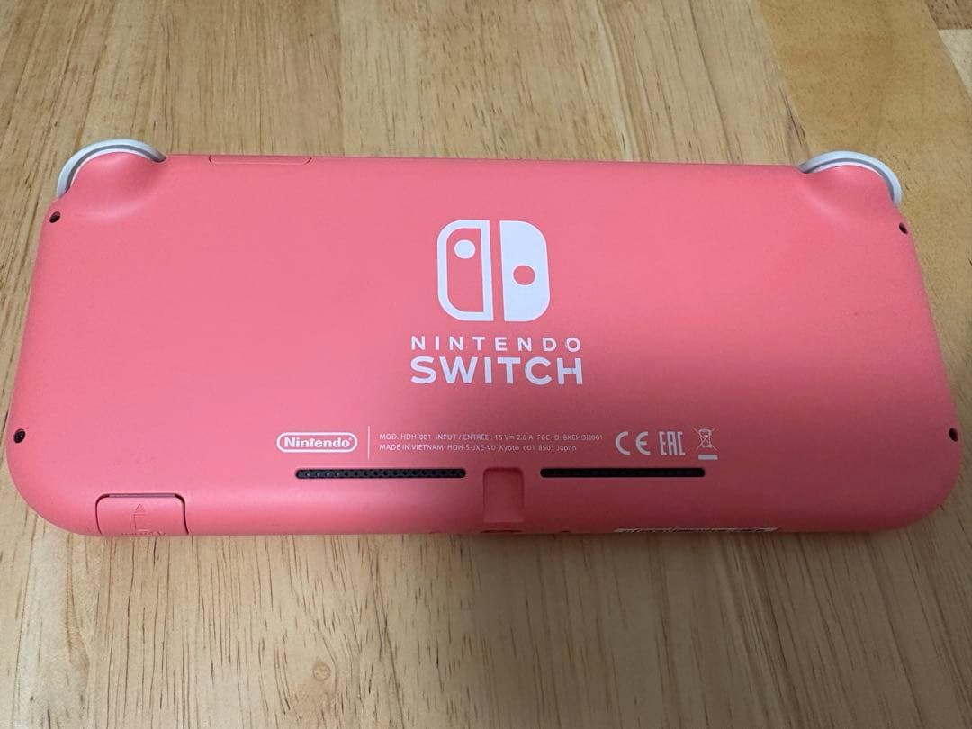 【美品】Nintendo Switchライト コーラルピンク