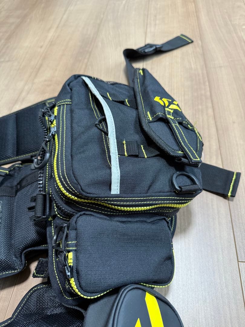 フィッシングベスト