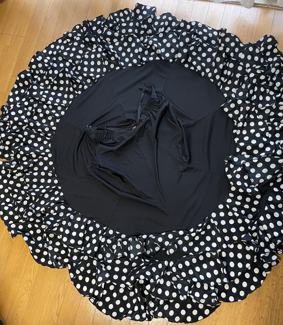 フラメンコ 、社交ダンススカート、インナー、ピアス4点セット