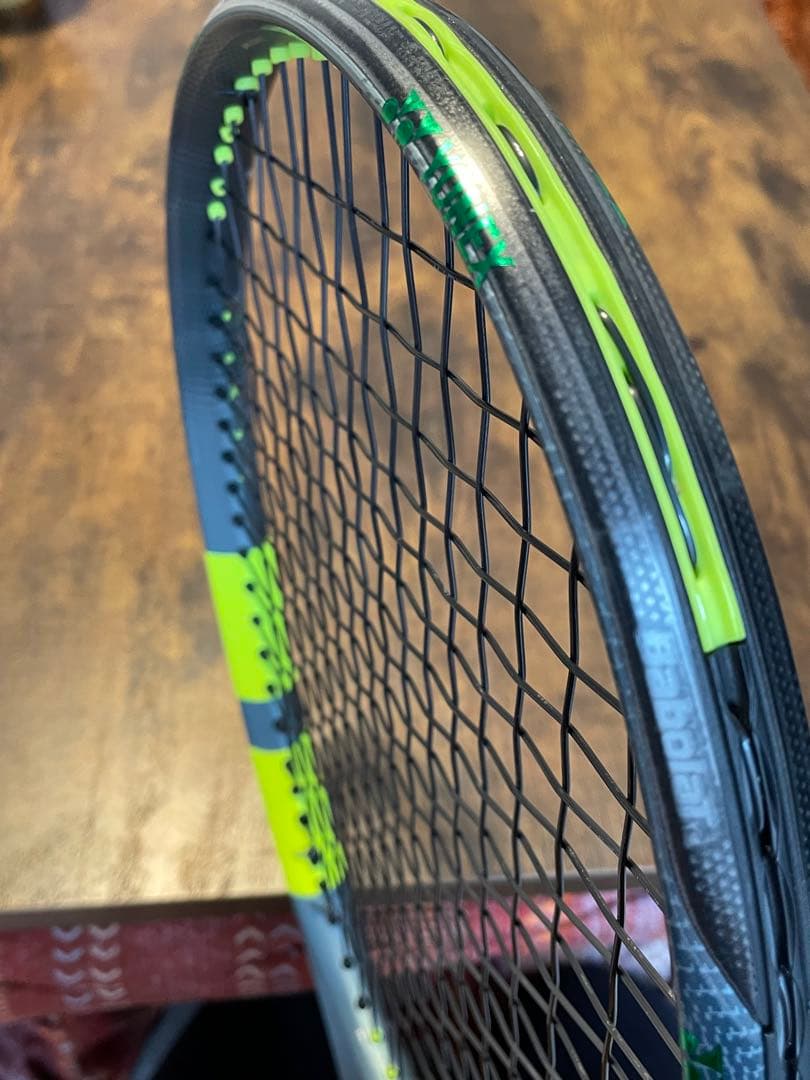 ピュアアエロ98 2026 テニスラケット