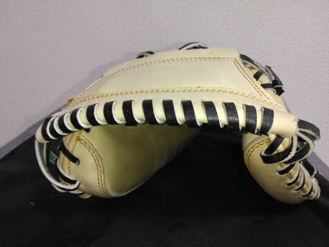 ゼットプロステイタス軟式キャッチャーミット