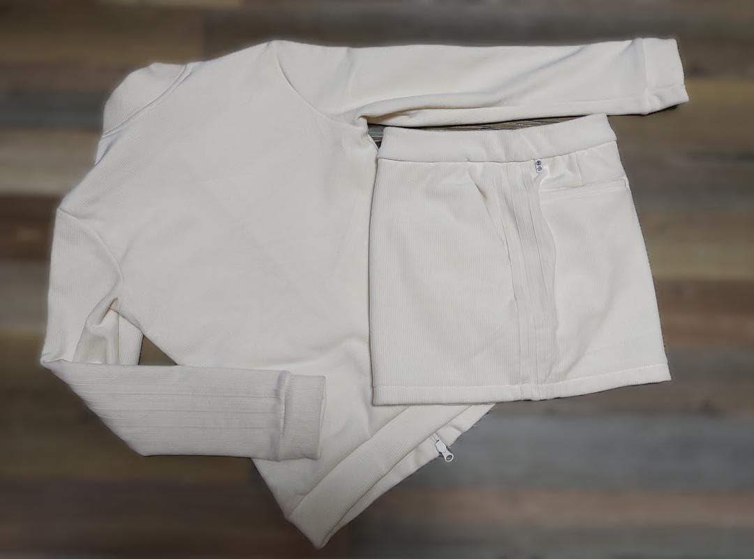 ⛳️シーズン到来！⭐アディダス⭐ジャケット＆スカート セットアップ オフィス