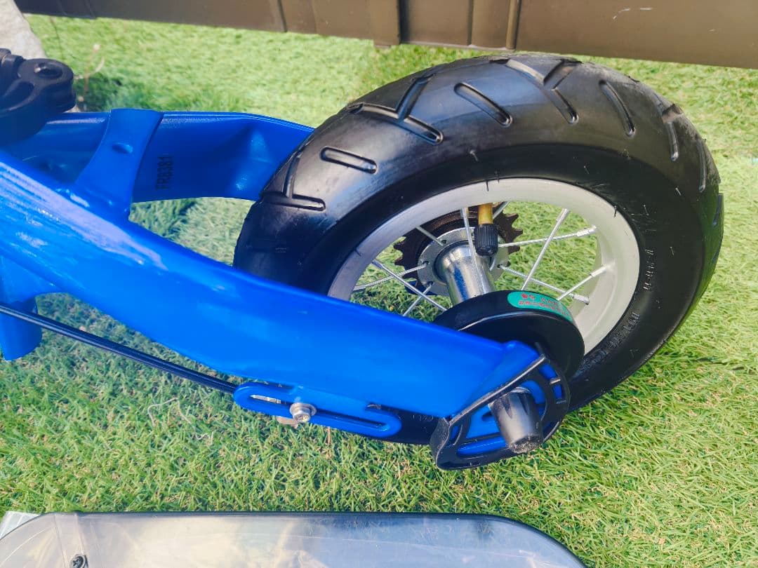 HenshinOS バランスバイク 青