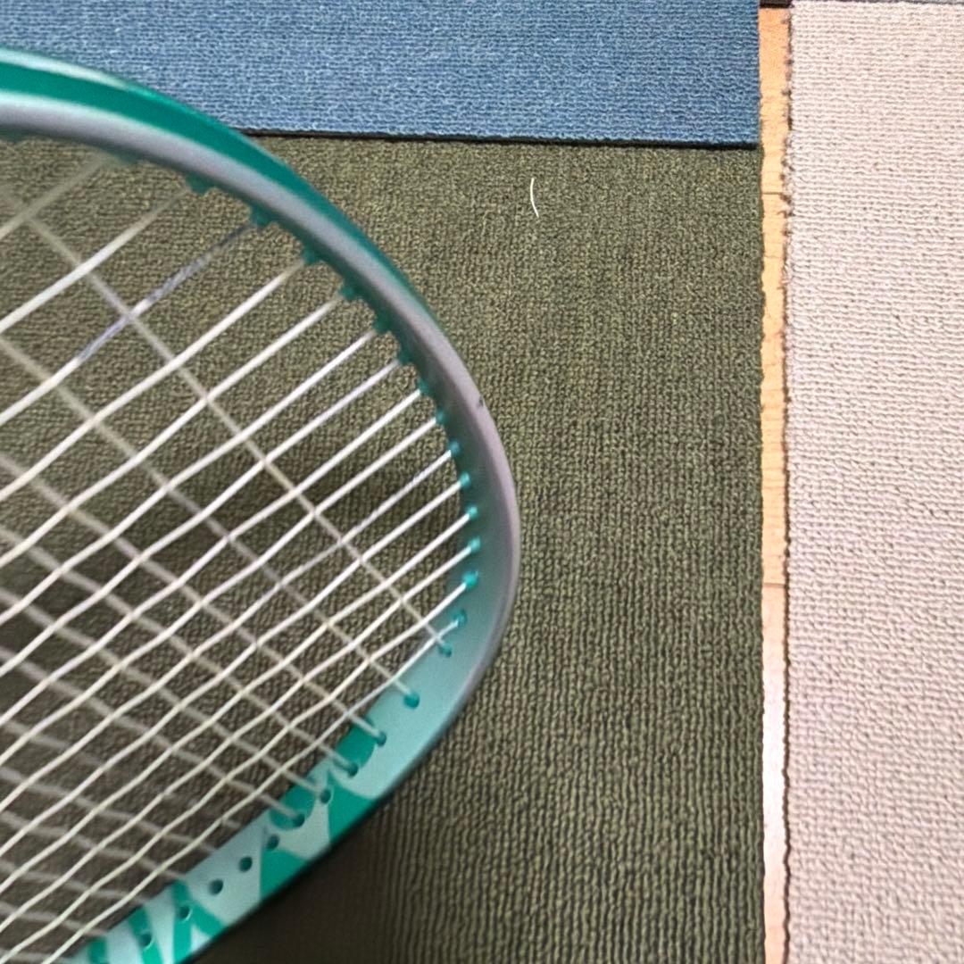 12番緑色テニスラケット(軟式用)