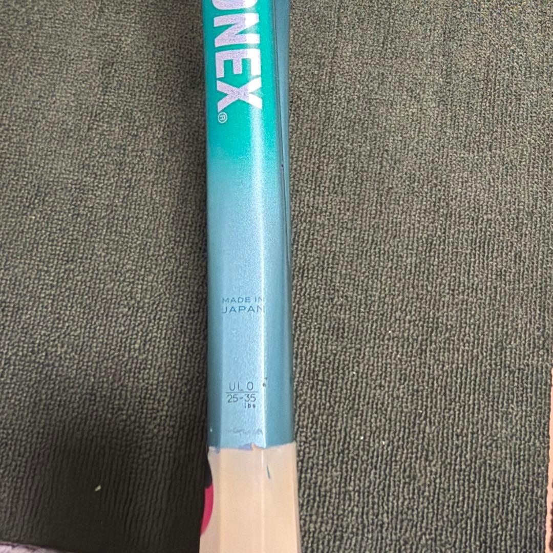 12番緑色テニスラケット(軟式用)