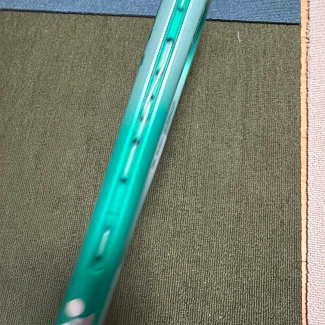 12番緑色テニスラケット(軟式用)