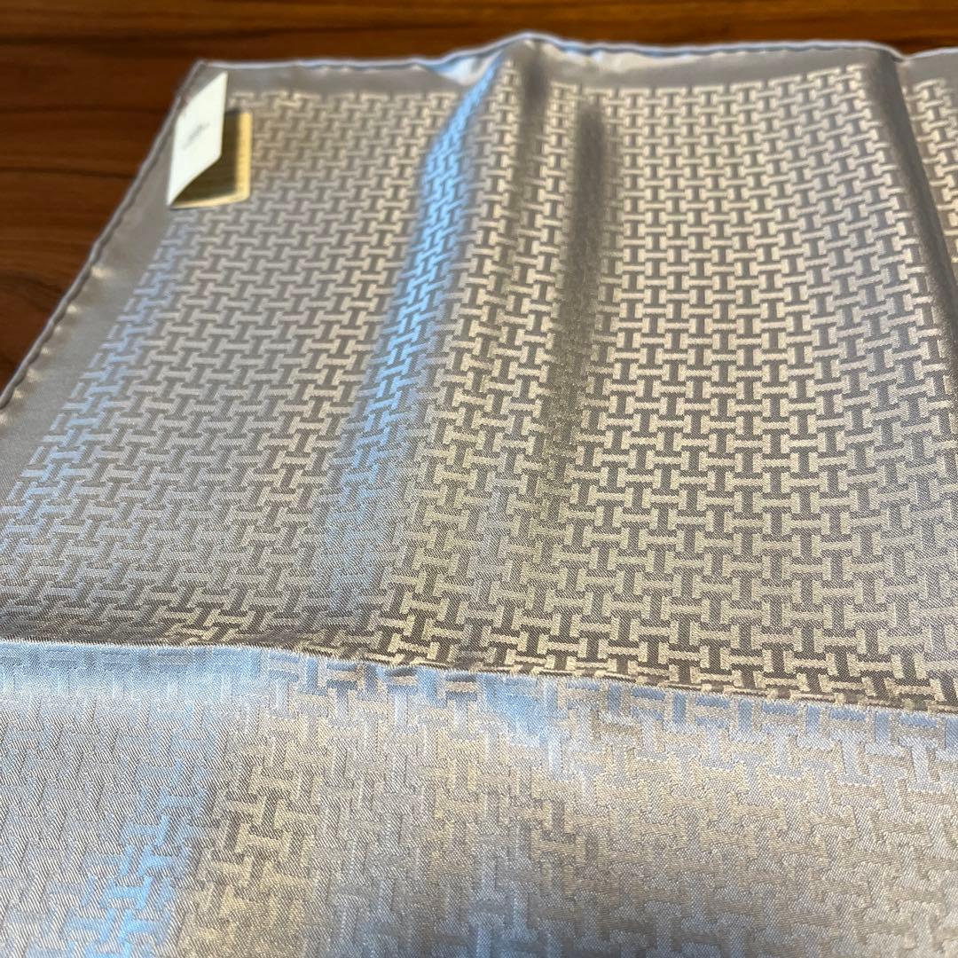 HERMES ポケットチーフ