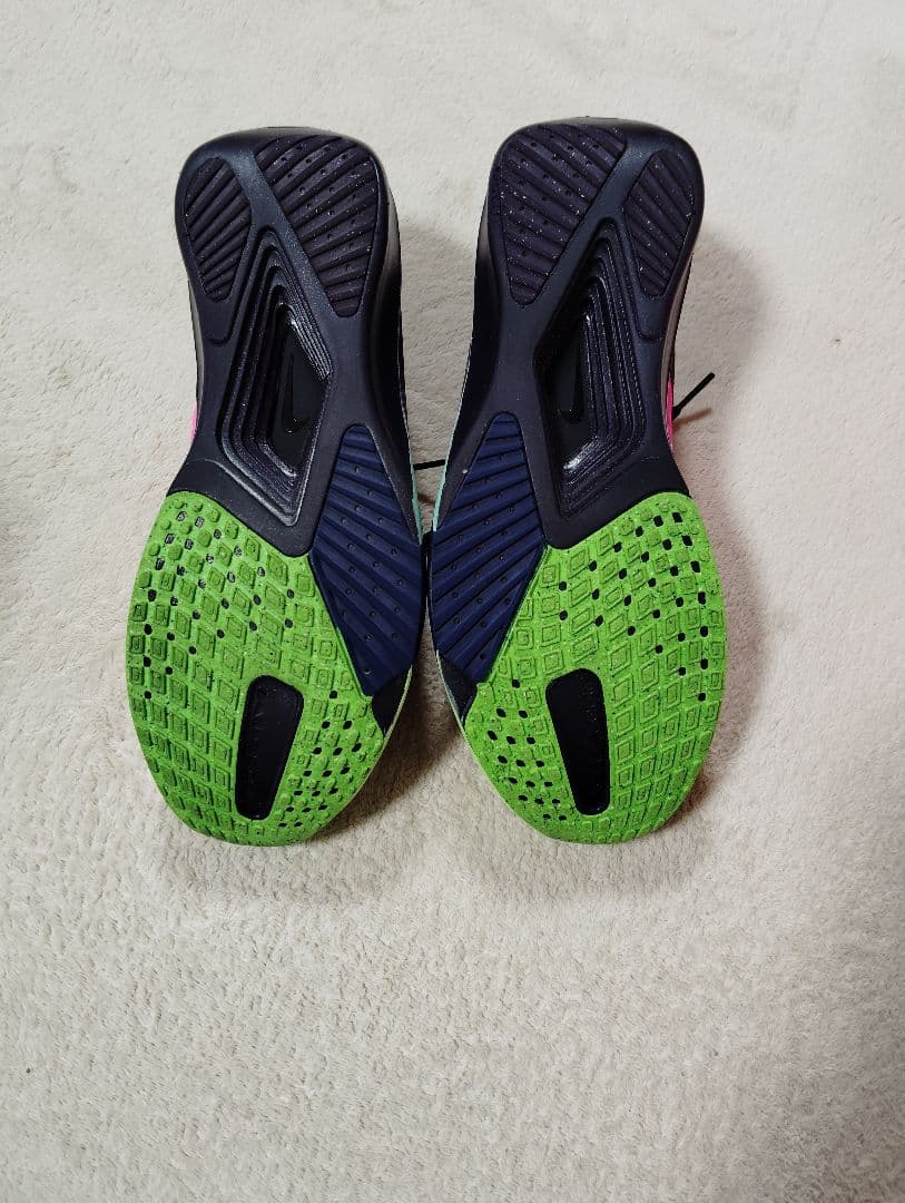 Nike エアズームライバルフライ4