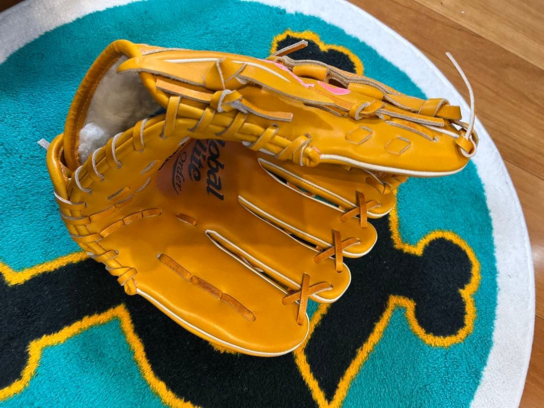 ミズノ グローバルエリートオーダー　軟式グローブ 投手用