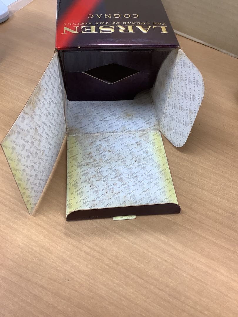 未開栓 コニャック ラーセン ゴールデンバイキング エクストラ 750ml